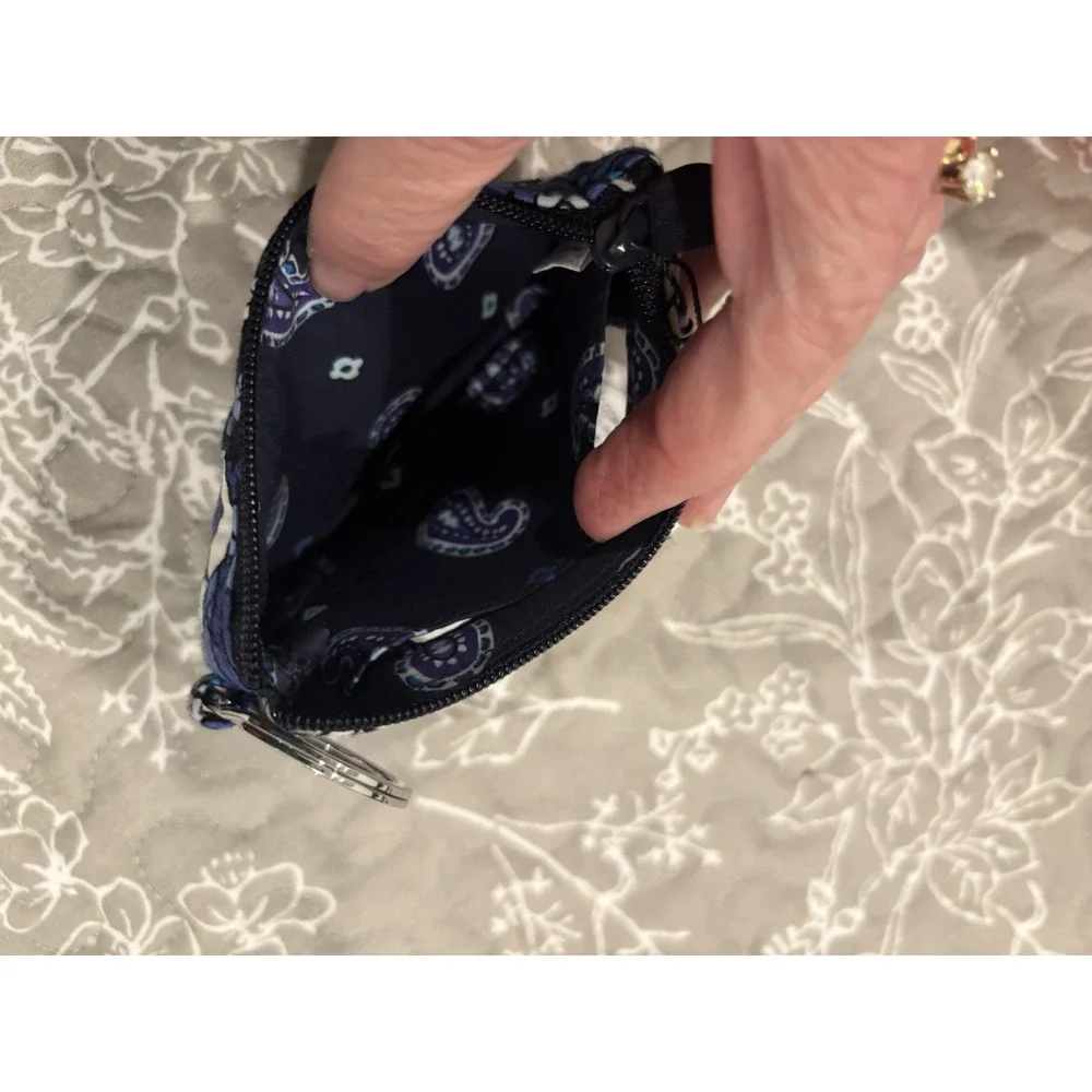 Vera Bradley‎ Baroque Coin zip ID case NWT retired - Picture 3 of 4